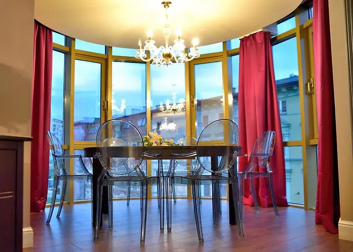 Golden W Centrum By Stayly *