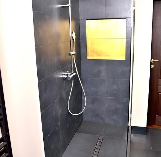 Golden W Centrum By Stayly Апартаменты